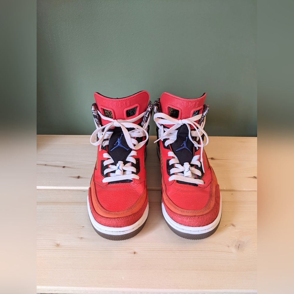 Men's Nike Air Jordan Spizike New York Orange Sneakers Size 9.5